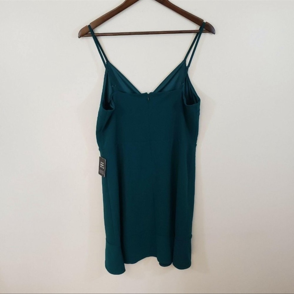 Express - gorgeous green dress - Picture 2 of 6